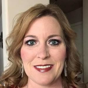 Meet your Posher, Connie